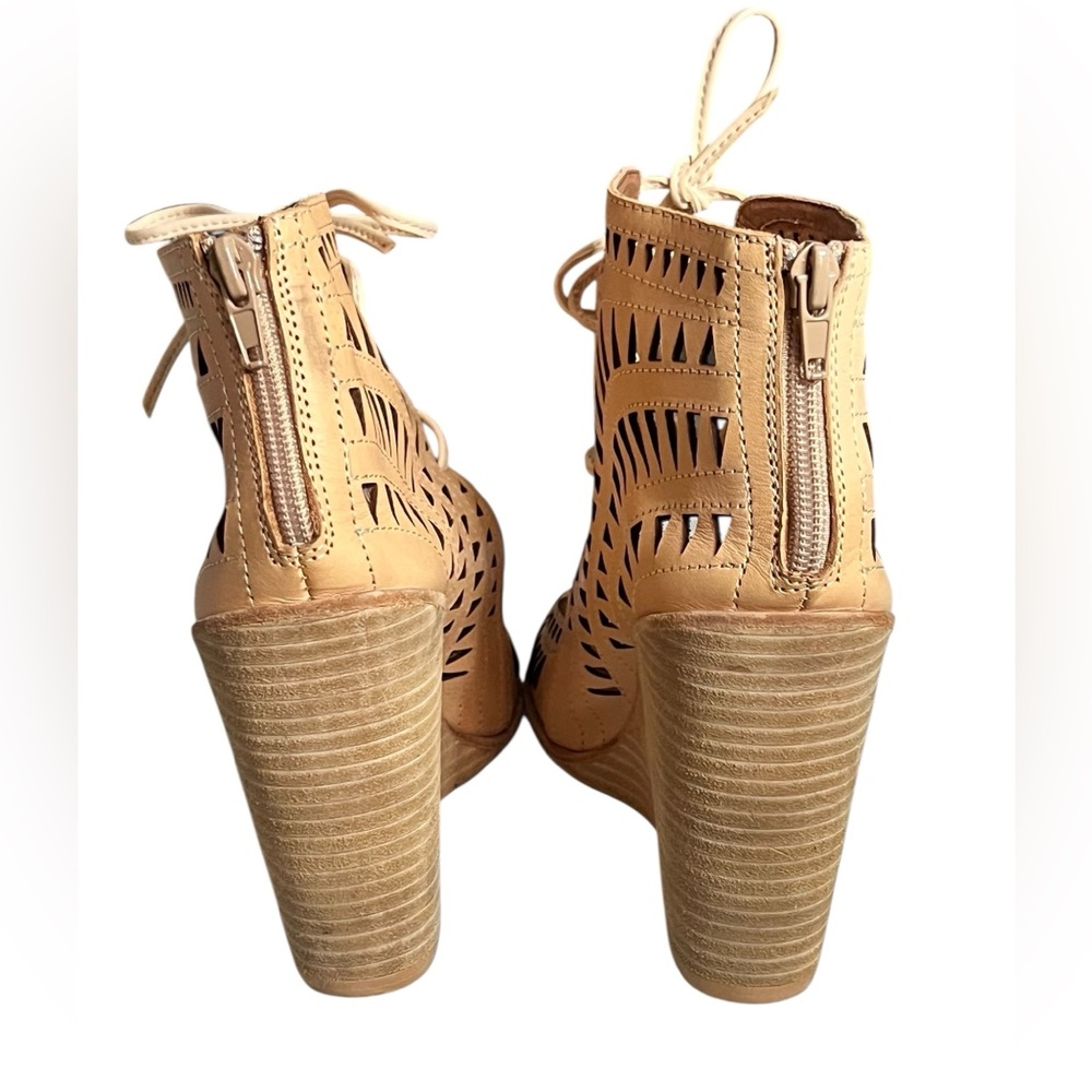 NEW Jeffrey Campbell Rodillo Cutout Hi Wedge Peep Sandals Nude Size 8.5 - Picture 6 of 7